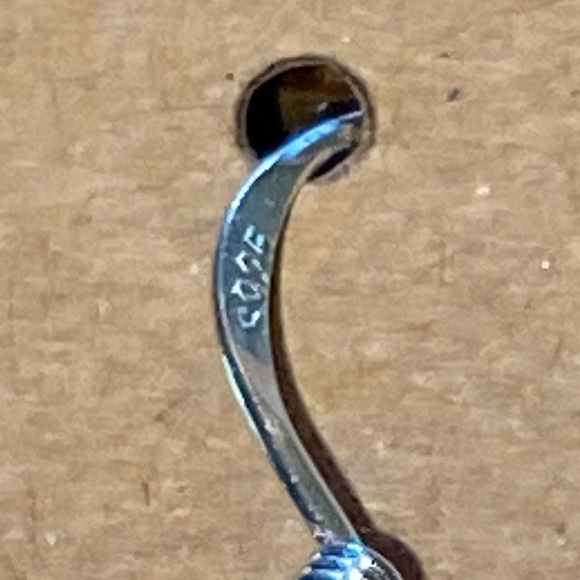 Hand made vodka, miniature bottle, sterling, silver earrings. - Picture 4 of 6